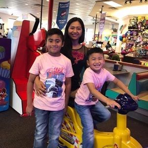 Meet your Posher, Dulce